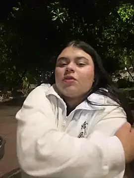 alissonfernandez  online show from 03.23.25