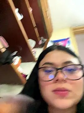 Snapshot of alissonfernandez_ chatting on 01.18.26 alissonfernandez online show from 01.18.26