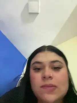 alissonfernandez  online show from 04.03.26