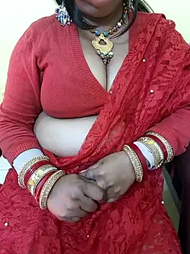 Snapshot of Simran-Kudi chatting on 01.04.25 Simran-Kudi online show from 01.04.25