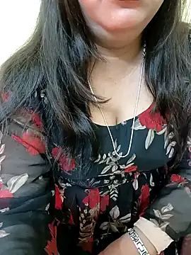 Snapshot of Simran-Kudi chatting on 01.12.25 Simran-Kudi online show from 01.12.25