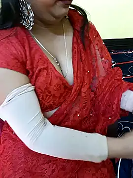 Snapshot of Simran-Kudi chatting on 01.13.25 Simran-Kudi online show from 01.13.25