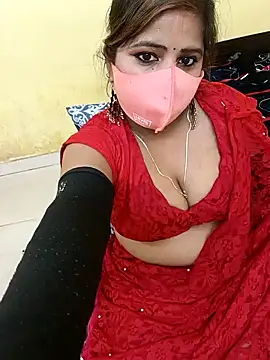 Snapshot of Simran-Kudi chatting on 02.07.25 Simran-Kudi online show from 02.07.25