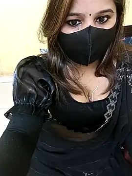 Snapshot of Simran-Kudi chatting on 02.12.25 Simran-Kudi online show from 02.12.25