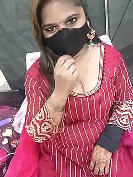 Snapshot of Simran-Kudi chatting on 03.21.25 Simran-Kudi online show from 03.21.25