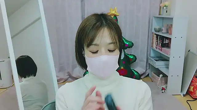 RYOKO desu online show from 12.25.24