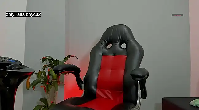 boyc022  online show from 12.24.24