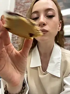  AngelMoon  online show from 10.03.25