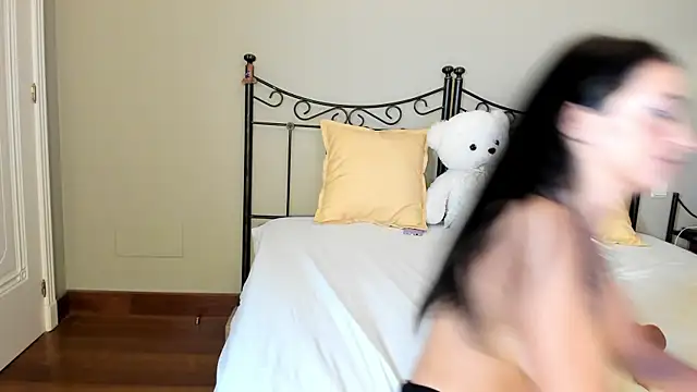 LunaMystyque online show from 03.18.25