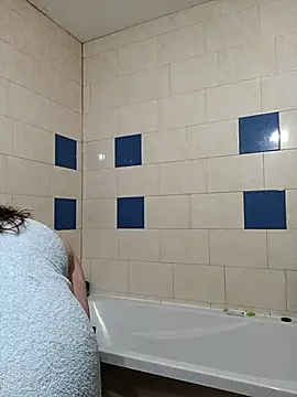 kila lo online show from 03.10.25