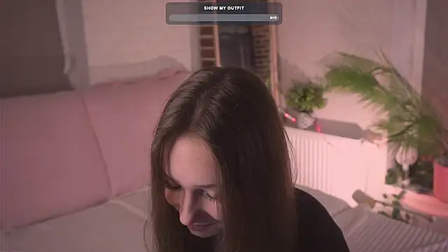 Snapshot of HarrietBulmer chatting on 01.25.25 HarrietBulmer online show from 01.25.25