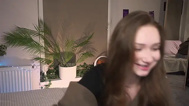 Snapshot of HarrietBulmer chatting on 02.03.25 HarrietBulmer online show from 02.03.25