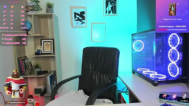 Sue Wolls online show from 12.17.24