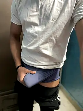 Snapshot of raghavs chatting on 09.25.25 raghavs online show from 09.25.25