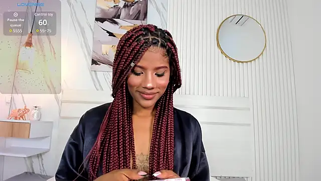 Sara Lewwis online show from 01.13.25