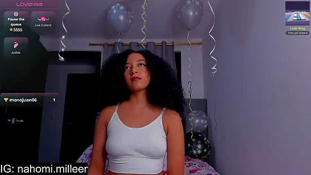 Snapshot of NAHOMI_MILLER chatting on 03.21.25 NAHOMI MILLER online show from 03.21.25