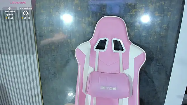 lana boomer online show from 04.04.26