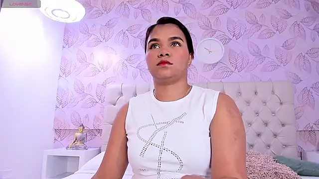 Snapshot of Carolina_Evanss chatting on 01.29.25 Carolina Evanss online show from 01.29.25