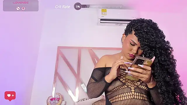 Snapshot of Carolina_Evanss chatting on 03.22.25 Carolina Evanss online show from 03.22.25