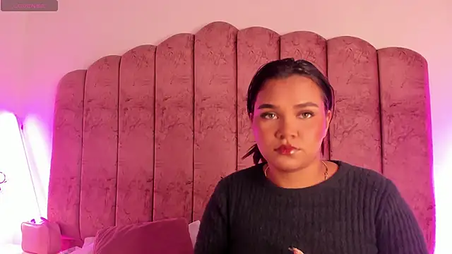 Carolina Evanss online show from 02.17.26