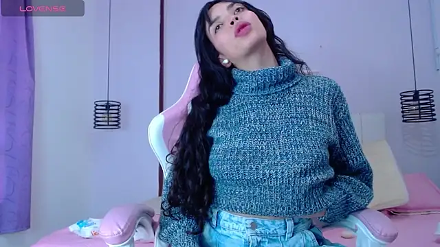 Snapshot of dholcee chatting on 12.12.24 dholcee online show from 12.12.24