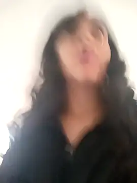 Snapshot of dholcee chatting on 12.31.24 dholcee online show from 12.31.24