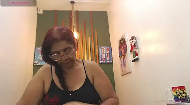 renata milf  online show from 12.21.24