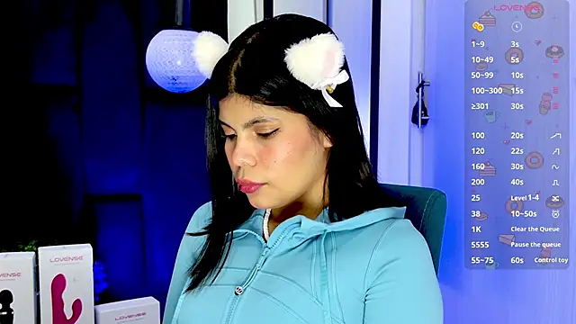 cutehanna1 online show from 09.15.25