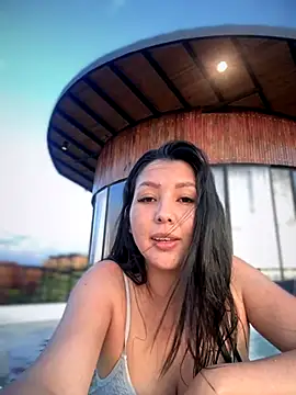 licky lu online show from 09.25.25