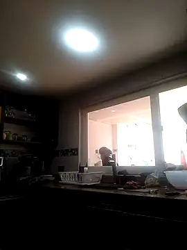 Snapshot of MARYQUANT chatting on 09.26.25 MARYQUANT online show from 09.26.25