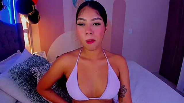 MadyLust online show from 10.31.25