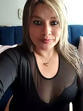 Neve Collins online show from 07.30.26