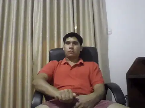 estudiante69 online show from 12.04.24