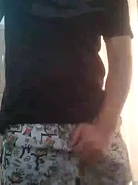 estudiante69 online show from 12.19.24