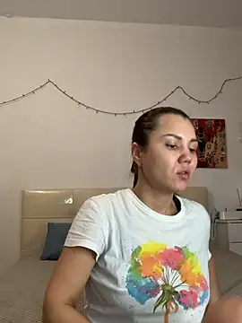 MiraMiss online show from 12.01.25