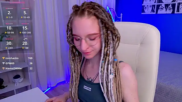 Snapshot of VioletShine chatting on 01.23.25 VioletShine online show from 01.23.25