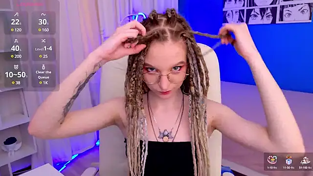 Snapshot of VioletShine chatting on 02.06.25 VioletShine online show from 02.06.25