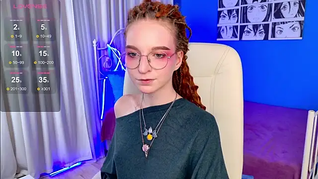 Snapshot of VioletShine chatting on 10.15.25 VioletShine online show from 10.15.25