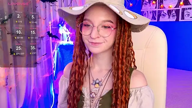 Snapshot of VioletShine chatting on 10.16.25 VioletShine online show from 10.16.25