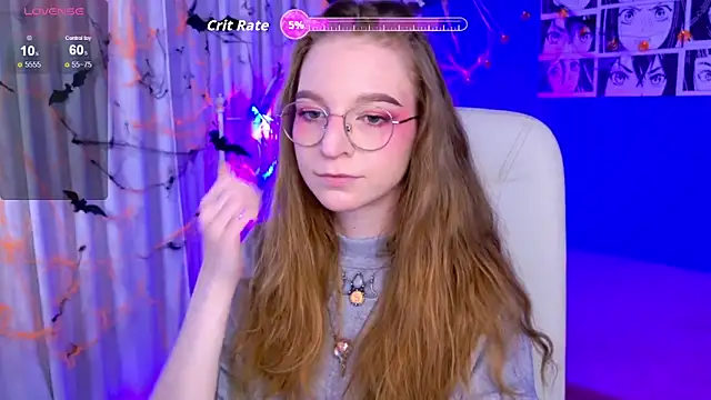 Snapshot of VioletShine chatting on 10.24.25 VioletShine online show from 10.24.25