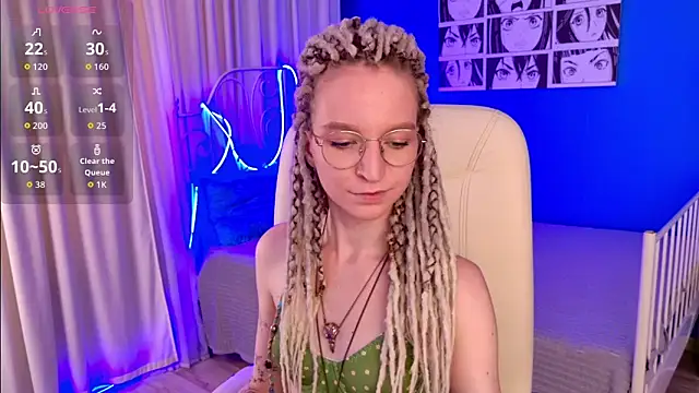 Snapshot of VioletShine chatting on 07.23.26 VioletShine online show from 07.23.26