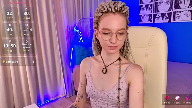 Snapshot of VioletShine chatting on 07.24.26 VioletShine online show from 07.24.26