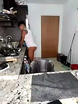 Alison fitness online show from 01.17.25