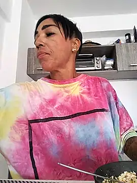 Alison fitness online show from 01.22.25