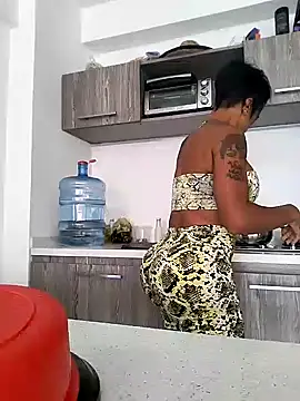 Alison fitness online show from 01.25.25
