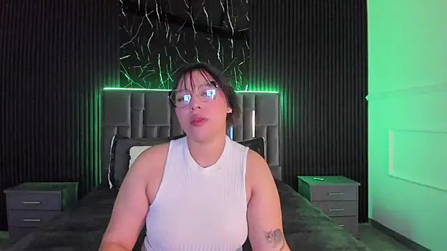CelestteBloom online show from 01.18.25