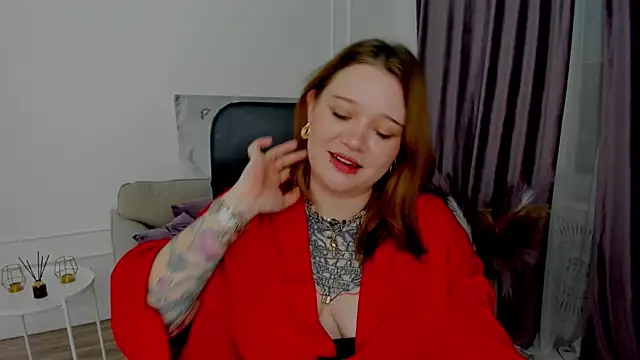 MoonLghte online show from 01.15.25