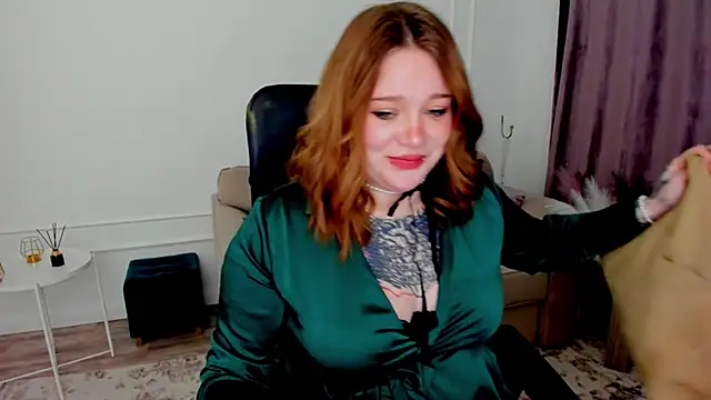 MoonLghte online show from 01.18.25