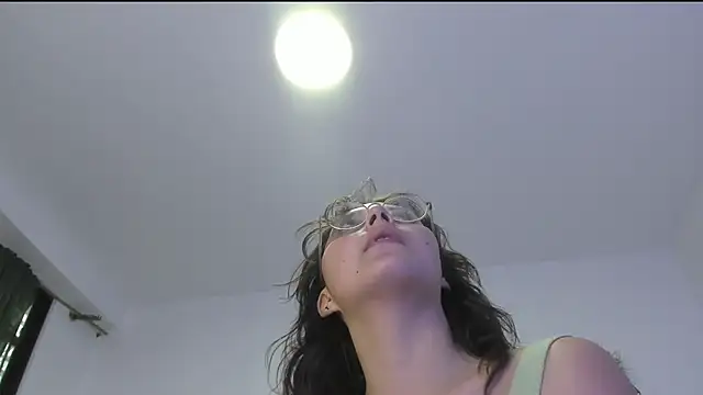Snapshot of Noellesable chatting on 01.27.25 Noellesable online show from 01.27.25
