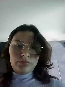 Snapshot of Noellesable chatting on 03.20.25 Noellesable online show from 03.20.25